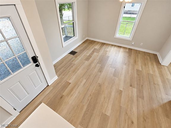 2nd image of 402 Hall Ave