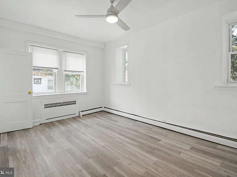 5200 W Montgomery Ave #-W — Photo 16