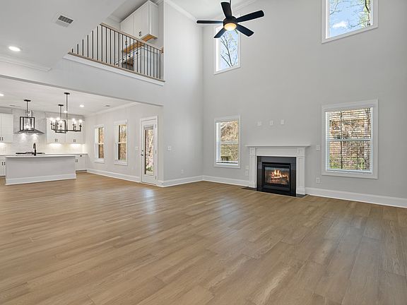 3rd image of 8012 Deerbridge St