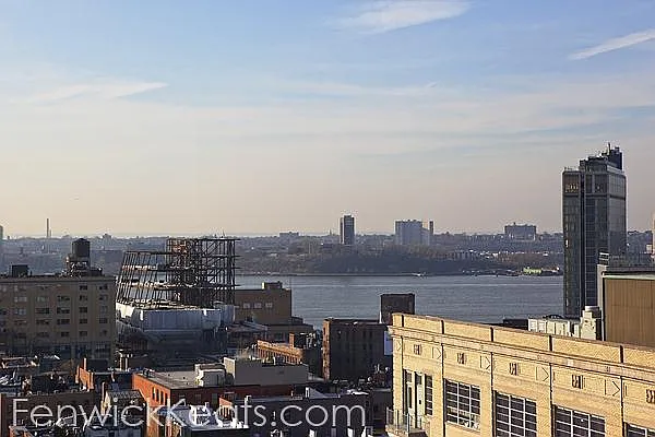 Sold by Fenwick Keats Real Estate | media 39