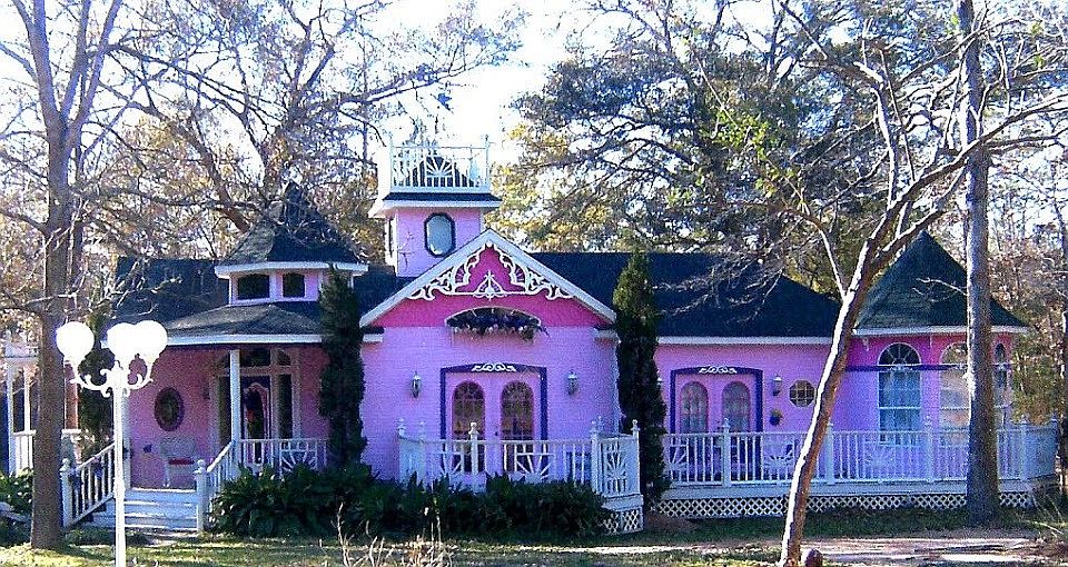 Front of house facing street