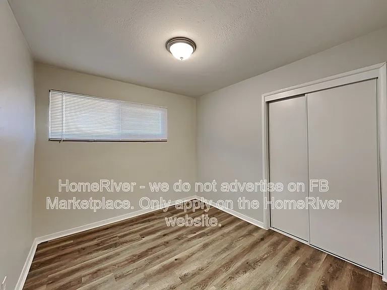 2216 W Minnezona Ave — Photo 14