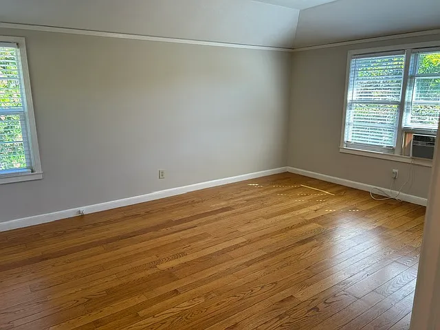 96 Mission Dr — Photo 9