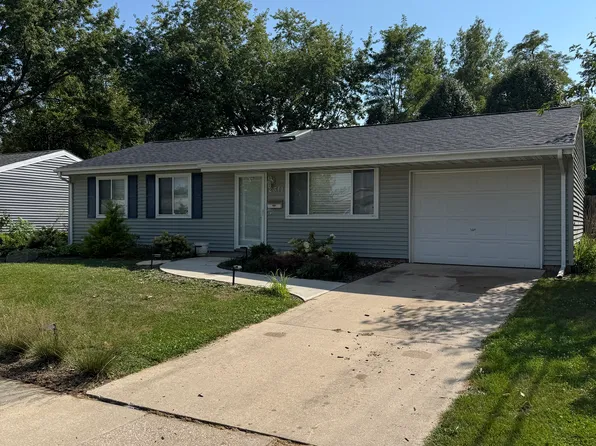 2311 Nevada Ave, Iowa City, IA 52240