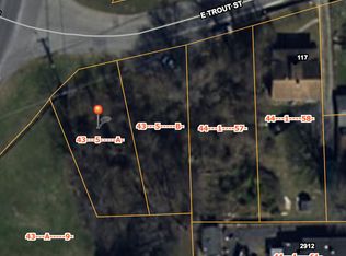 E Trout St, Covington, VA 24426
