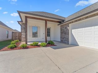 5159 Black River Rd, Darrow, LA 70725
