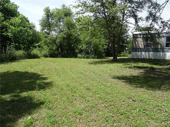 5th image of 3420 NE County Road 12193 Rd