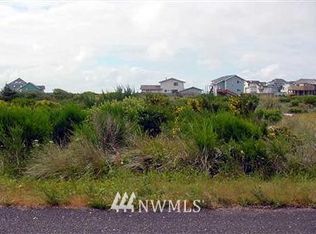 1429 N Jetty Ave SW, Ocean Shores, WA