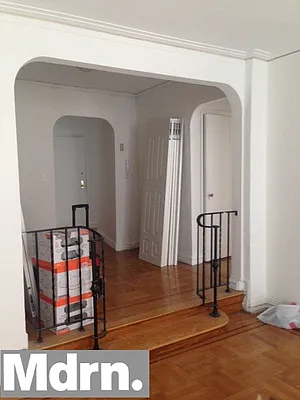 Rented by Mdrn Residential | media 3