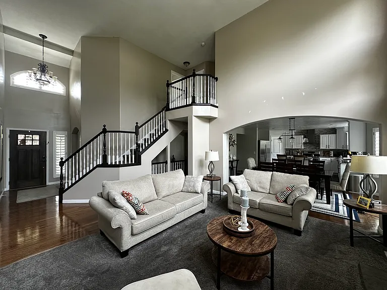 1942 N 1350 W — Photo 15
