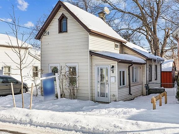 2nd image of 8 Tasker St