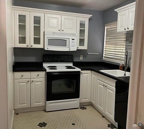 5th image of 450 E 100 S APT 24