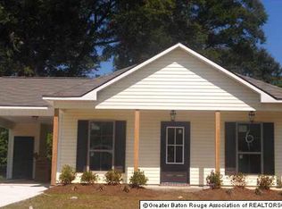 32471 Lake Pointe Blvd, Denham Springs, LA 70726