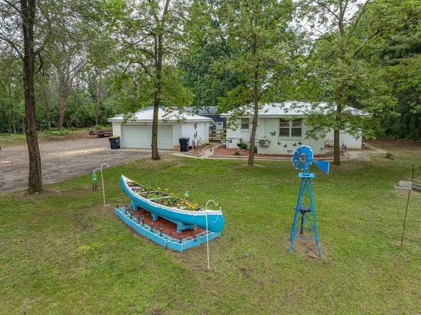 1207 South Main Street, Necedah, WI 54646