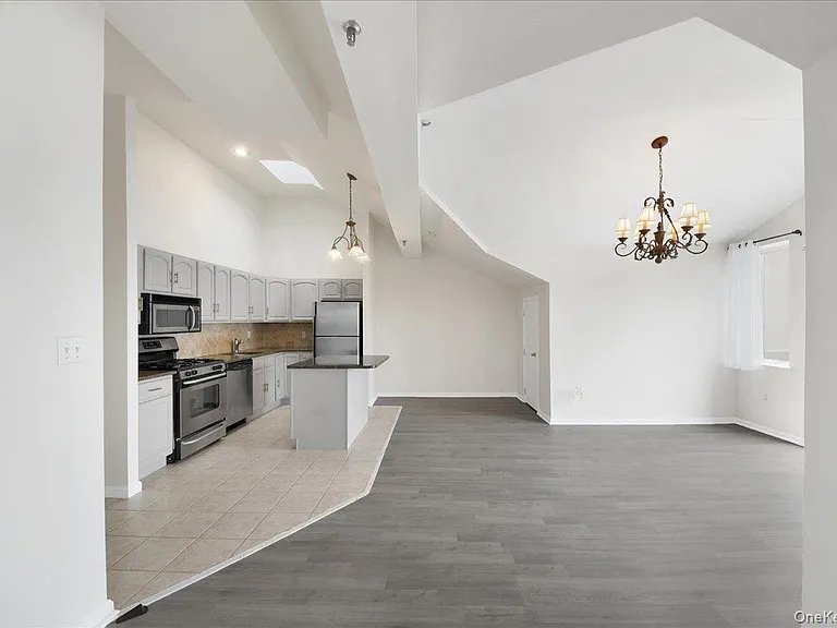 1424 Outlook Ave #3 — Photo 7