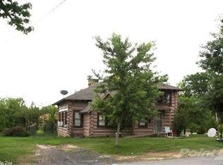 1310 Hamilton Ave, Mena, AR 71953