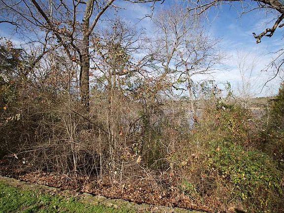 5th image of 4475 Cascades Shoreline Dr