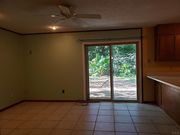 2nd image of 2607 Green Bay Dr