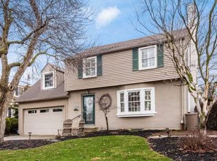 2750 Kent Rd, Columbus, OH 43221