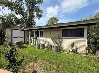 22-46 Woodhaven Lakes, Sublette, IL 61367
