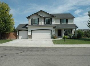 3044 N Valley Green Way, Meridian, ID 83646