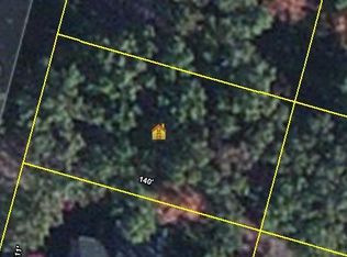 121 Essex Ln, Crossville, TN 38558