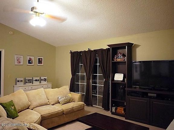 4th image of 12568 Goldberry Ct