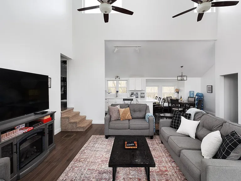 21854 Golf Dr — Photo 10