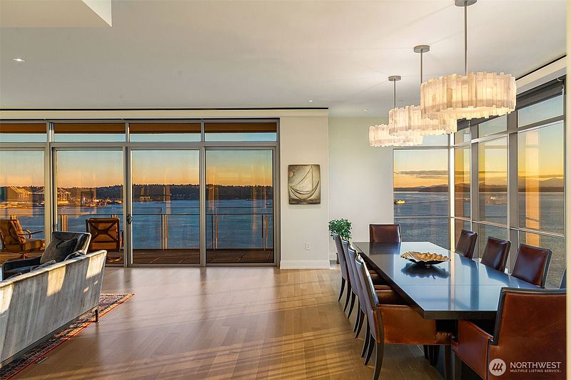 3rd image of 99 Union Street #1801