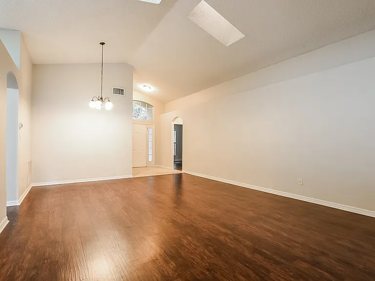 92 Pine Forest Pl — Photo 5