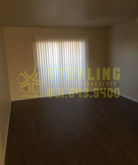 1092 Clementina Street - Seaside — Photo 9