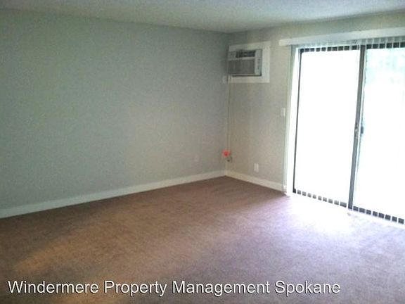 4th image of 427 W Bellwood Dr APT 7