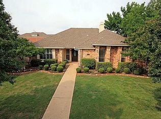 9005 Silverdollar Trl, Irving, TX 75063