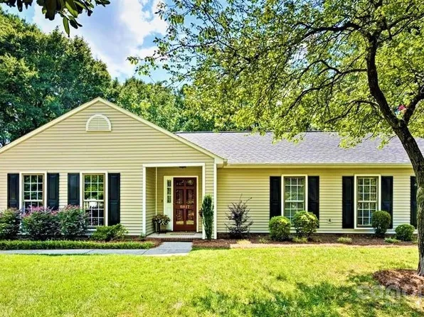 8817 Leipzig Dr, Charlotte, NC 28210