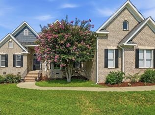 2027 Herbert Akins Rd, Fuquay Varina, NC 27526