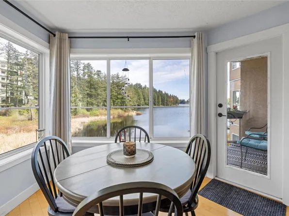 4969 Wills Rd #312, Nanaimo, BC V9T 2K4