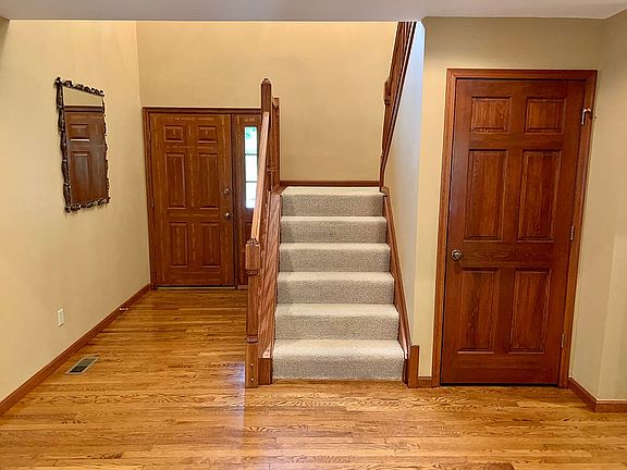 4th image of 3280 Taylor Creek Dr