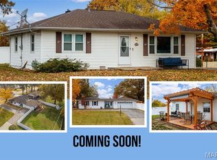 123 Lowell Ct, Shiloh, IL 62269