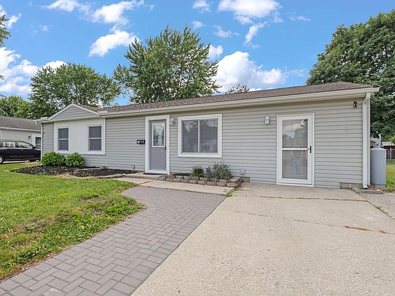 2nd image of 70 Vaughn Rd