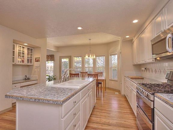 Nice Open plan kitchen