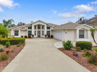 528 S Pine Meadow Dr, Debary, FL 32713