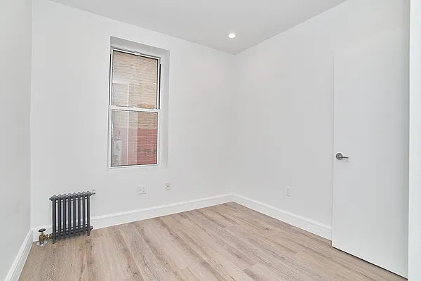 Rented by REAL New York | media 20