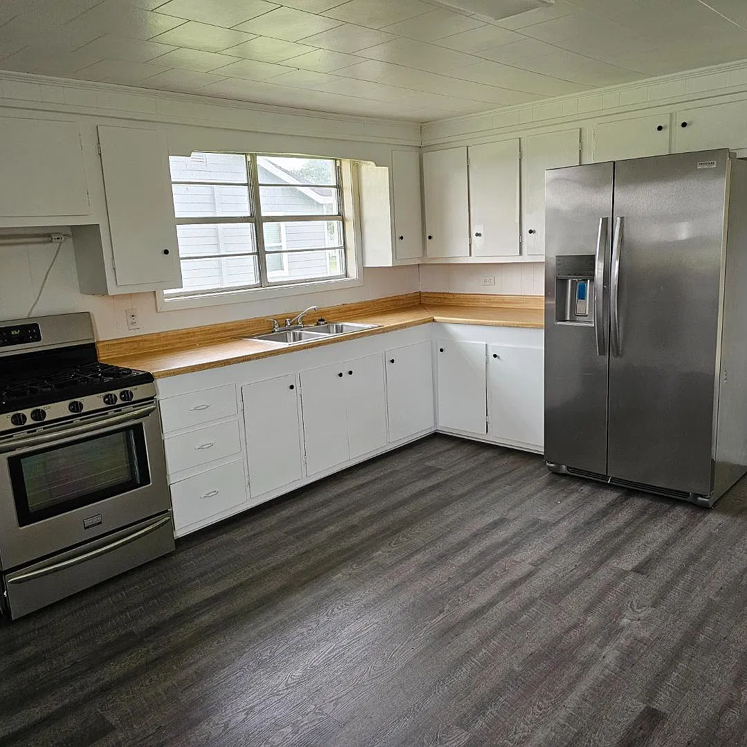 611 Willow Street — Photo 2