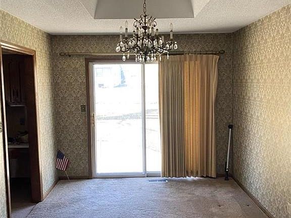 5th image of 2606 N 83rd Ln