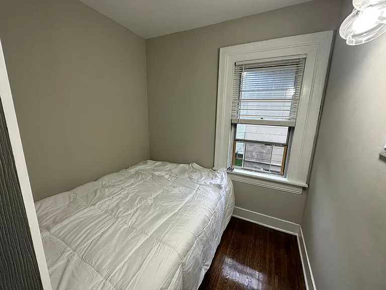 58-60 Woodlawn St — Photo 12