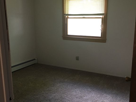 Upstairs Bedroom 1