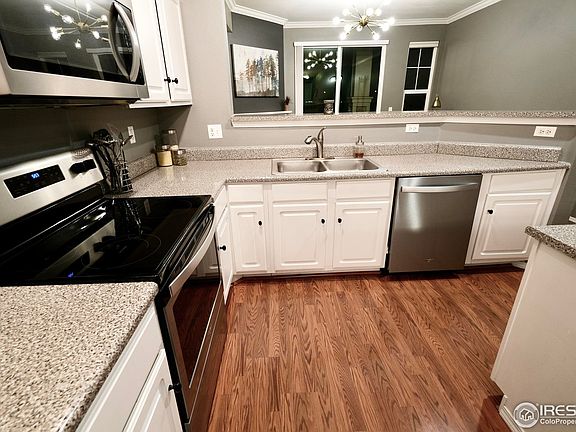 5th image of 1985 Piper St #15