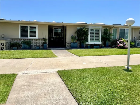 13450 Saint Andrews Dr #M12-73k, Seal Beach, CA 90740