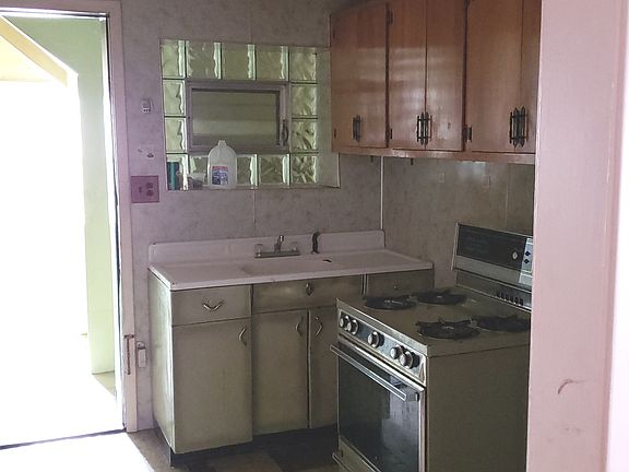 4th image of 5527 W Agatite Ave