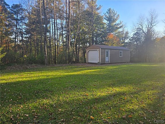 2nd image of Upper White St Lot 14